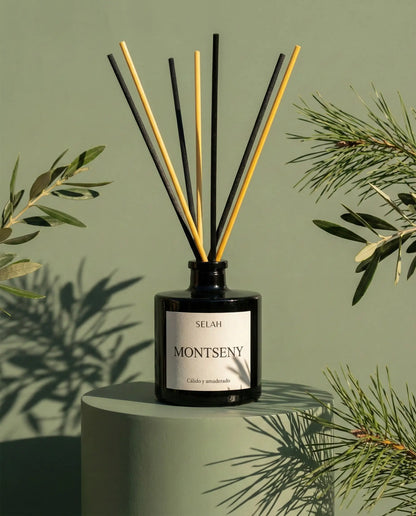 Mikado natural de nardo hecho a mano con varillas de ratán de alta porosidad.
